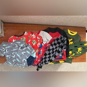 Set of 5 boys pajamas